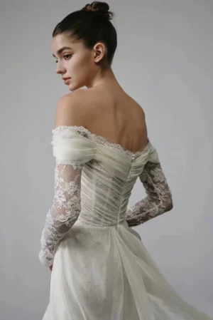 robe mariee boheme chic col bardot dos 720x