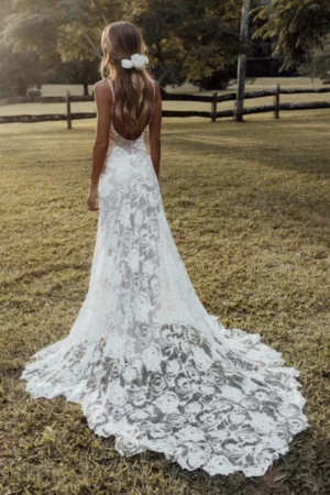robe mariee boheme dentelle dos nu c3181b76 f2fd 438e a612 5971766ab765 720x 600x900 1