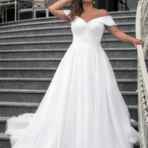 Jiayigong Plus Size Wedding Dress Modest Off The Shoulder V Neck Appliques Zip Up Sexy A Line Long Bridal Dresses Bride Gown