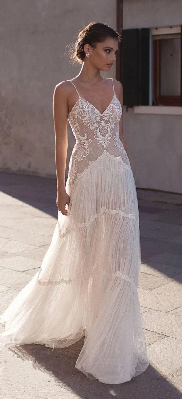 LORIE Bohemia Wedding Dresses Lace 2020 V-neck Spaghetti Straps Sleeveless Soft Tulle Beach Bridal Gown Vintage Marriage Gowns - immagine 6