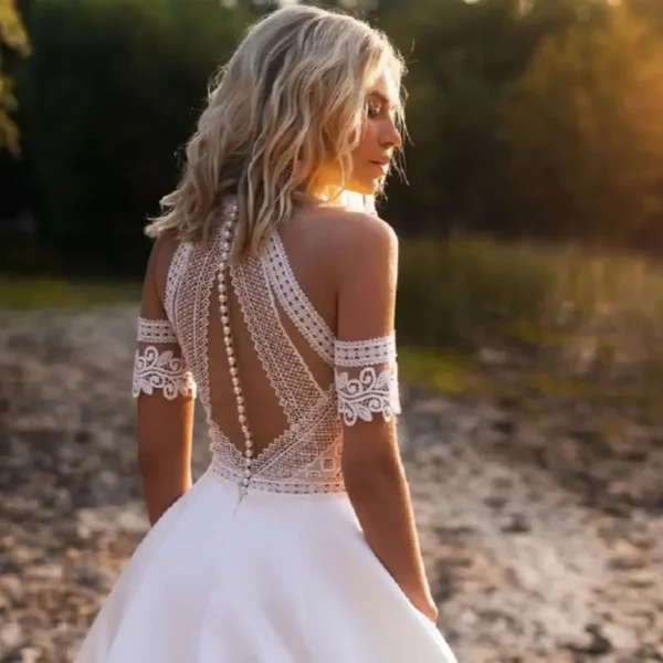 DREAM Customized Satin Bohemian Wedding Dress For Brides 2025 Off The Shoulder Lace Halter Bridal Gown With Detachable Sleeves - immagine 4