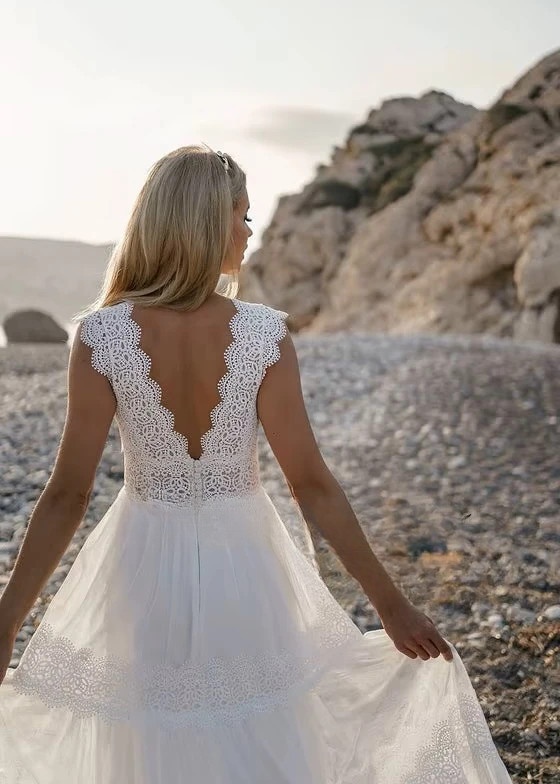 SoDigne A-line Boho Wedding Dresses V-neck Sleeveless Lace/Tulle Bridal Dress Beach Long Wedding Gown Robe De Mairee Customized 4 SoDigne A-line Boho Wedding Dresses V-neck Sleeveless Lace/Tulle Bridal Dress Beach Long Wedding Gown Robe De Mairee Customized - immagine 4