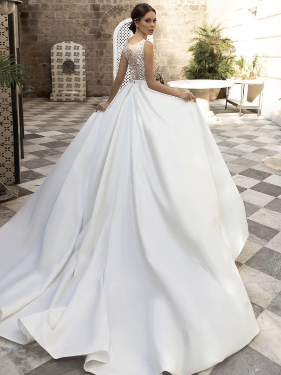 SoDigne Country Wedding Dresses A-line Wedding Gown V-Neck Bride Dress Appliques Satin Bridal Gown Vestido De Novia Customized 2 SoDigne Country Wedding Dresses A-line Wedding Gown V-Neck Bride Dress Appliques Satin Bridal Gown Vestido De Novia Customized - immagine 2