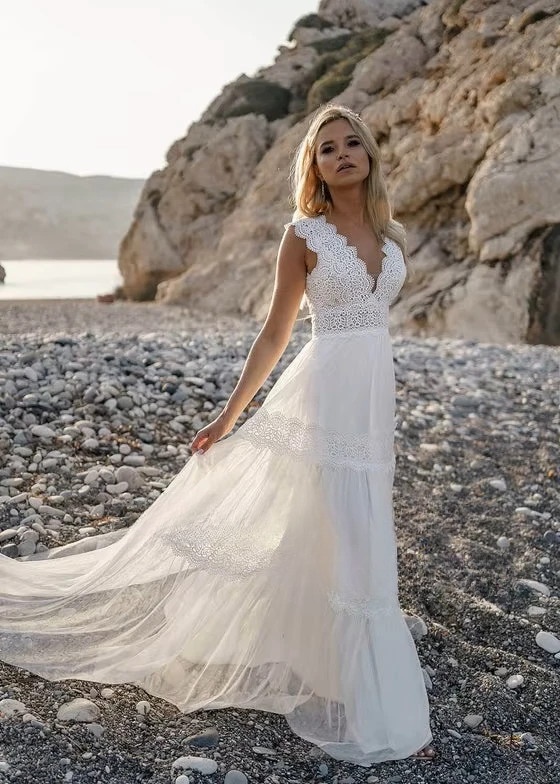 SoDigne A-line Boho Wedding Dresses V-neck Sleeveless Lace/Tulle Bridal Dress Beach Long Wedding Gown Robe De Mairee Customized 3 SoDigne A-line Boho Wedding Dresses V-neck Sleeveless Lace/Tulle Bridal Dress Beach Long Wedding Gown Robe De Mairee Customized - immagine 3
