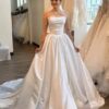SoDigne A-line Satin Simple Wedding Dresses Strapless Sleeveless Bridal Dress Long Wedding Gown Robe De Mairee Customized 6 S7b89d4f47ed743c7a8b73fbea1ad372f2 Cropped