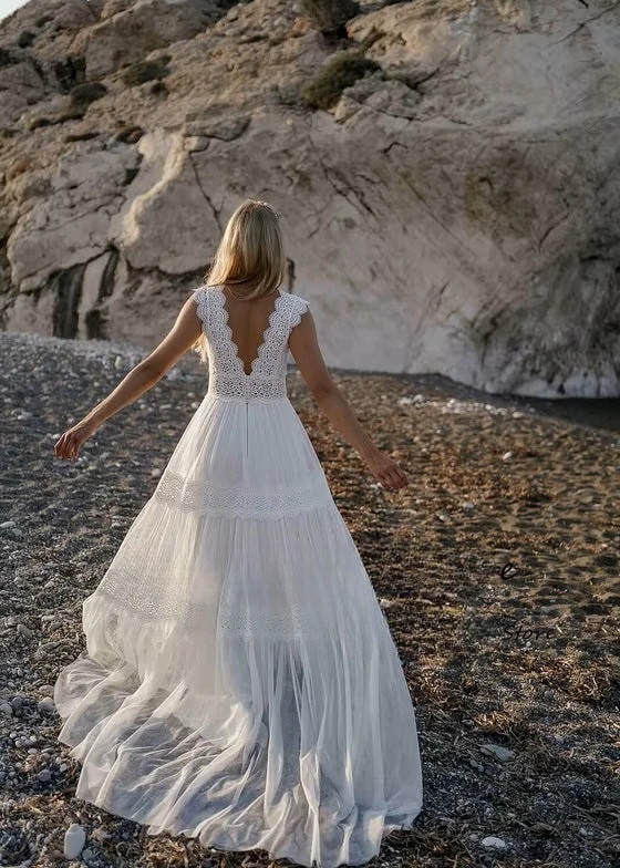 SoDigne A-line Boho Wedding Dresses V-neck Sleeveless Lace/Tulle Bridal Dress Beach Long Wedding Gown Robe De Mairee Customized 2 SoDigne A-line Boho Wedding Dresses V-neck Sleeveless Lace/Tulle Bridal Dress Beach Long Wedding Gown Robe De Mairee Customized - immagine 2