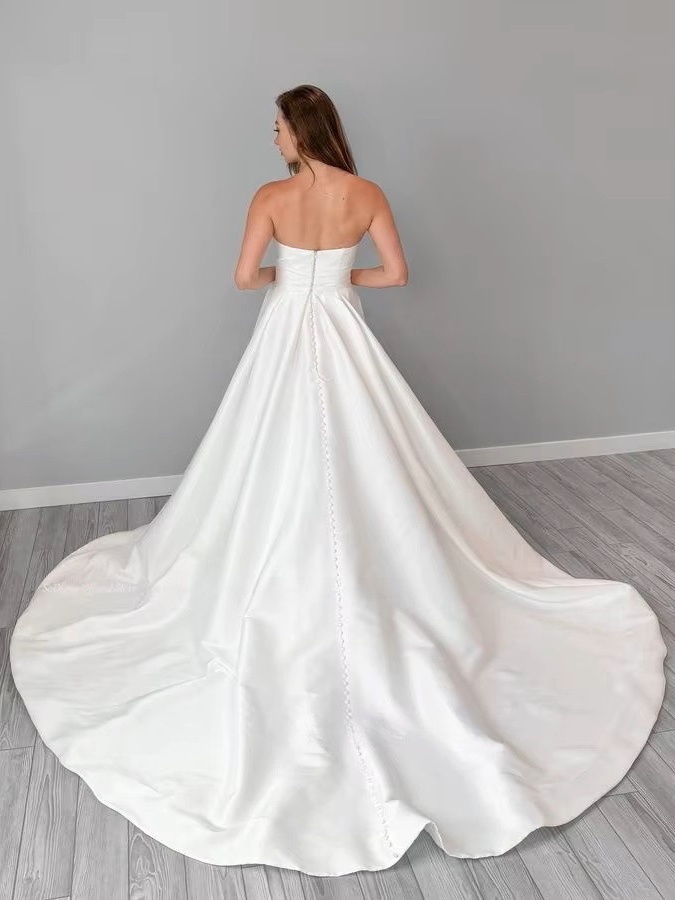SoDigne A-line Simple Satin Wedding Dresses V-neck Sleeveless Bride Gown Women Split Bridal Dress vestidos de novia Customized 2 SoDigne A-line Simple Satin Wedding Dresses V-neck Sleeveless Bride Gown Women Split Bridal Dress vestidos de novia Customized - immagine 2