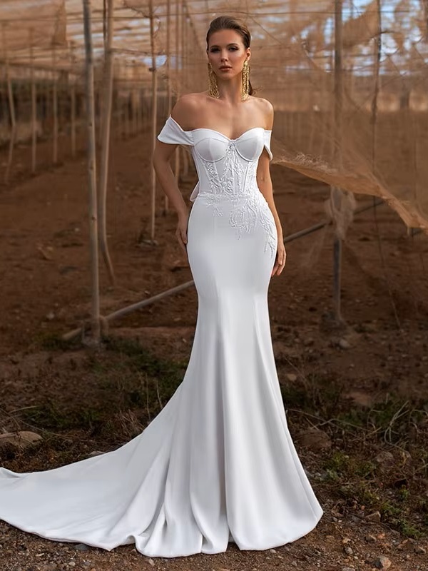 Elegant Mermaid Sweetheart Wedding Dress Women Lace Applique Off The Shoulder Crepe Bridal Gown Vestidos De Novia Customized 1 Elegant Mermaid Sweetheart Wedding Dress Women Lace Applique Off The Shoulder Crepe Bridal Gown Vestidos De Novia Customized