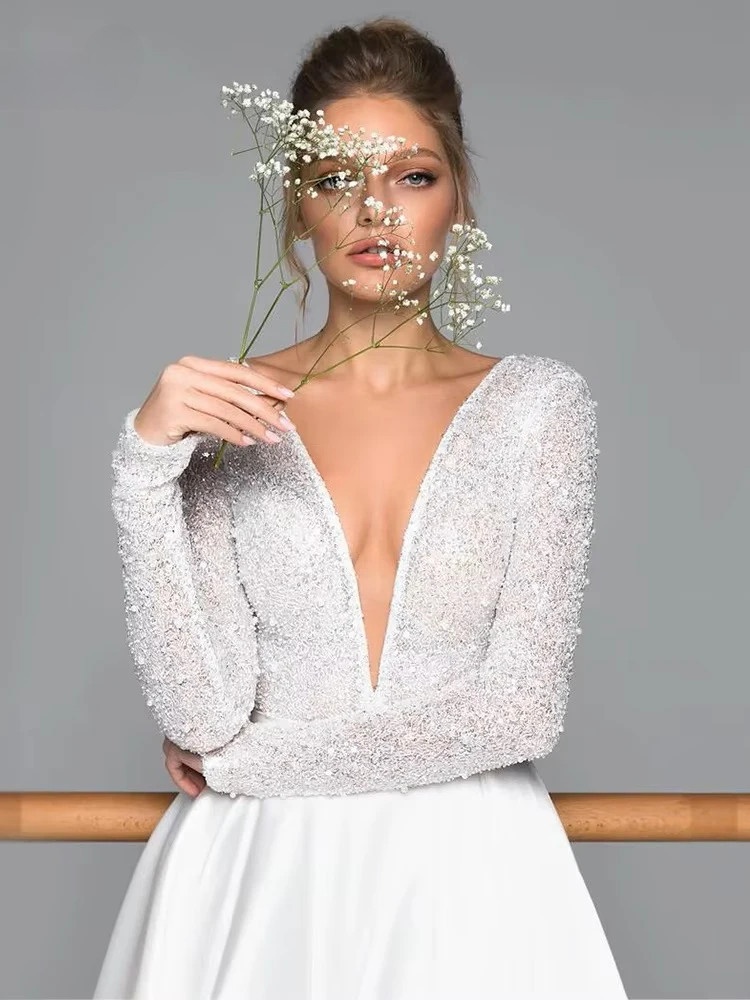 Luxury Long Sleeve Satin Wedding Dress Deep V-Neck Side Split Bridal Gown Vestido De Novia Train Vestidos De Novia Customized 3 Luxury Long Sleeve Satin Wedding Dress Deep V-Neck Side Split Bridal Gown Vestido De Novia Train Vestidos De Novia Customized - immagine 3