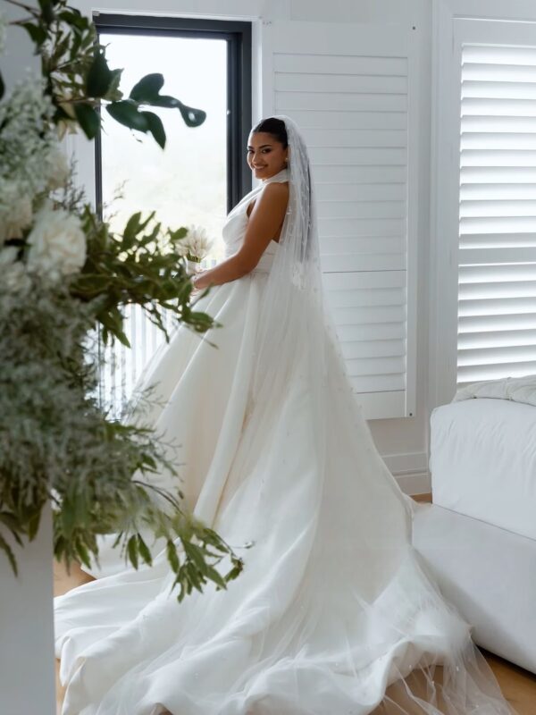 SoDigne A-line Satin Simple Wedding Dresses Sleeveless Halter Bridal Dress Long Wedding Gown Robe De Mairee ﻿Customized - immagine 2