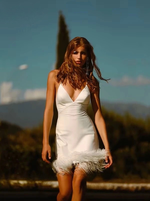 Vintage 2-Piece Lace Wedding Dress Simple Long Lantern Sleeves Mini Bride Dress Sexy V-Neck Backless Pleated Feathers Customized 1 Vintage 2-Piece Lace Wedding Dress Simple Long Lantern Sleeves Mini Bride Dress Sexy V-Neck Backless Pleated Feathers Customized