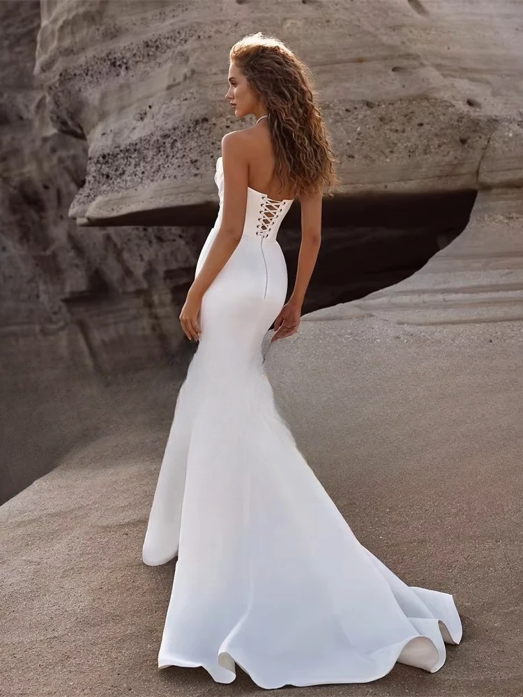 Elegant Pleat Mermaid Wedding Dresses 2025 Strapless Open Back Sleeveless Bridal Gown Sweep Train Vestido De Noiva Customized 2 Elegant Pleat Mermaid Wedding Dresses 2025 Strapless Open Back Sleeveless Bridal Gown Sweep Train Vestido De Noiva Customized - immagine 2