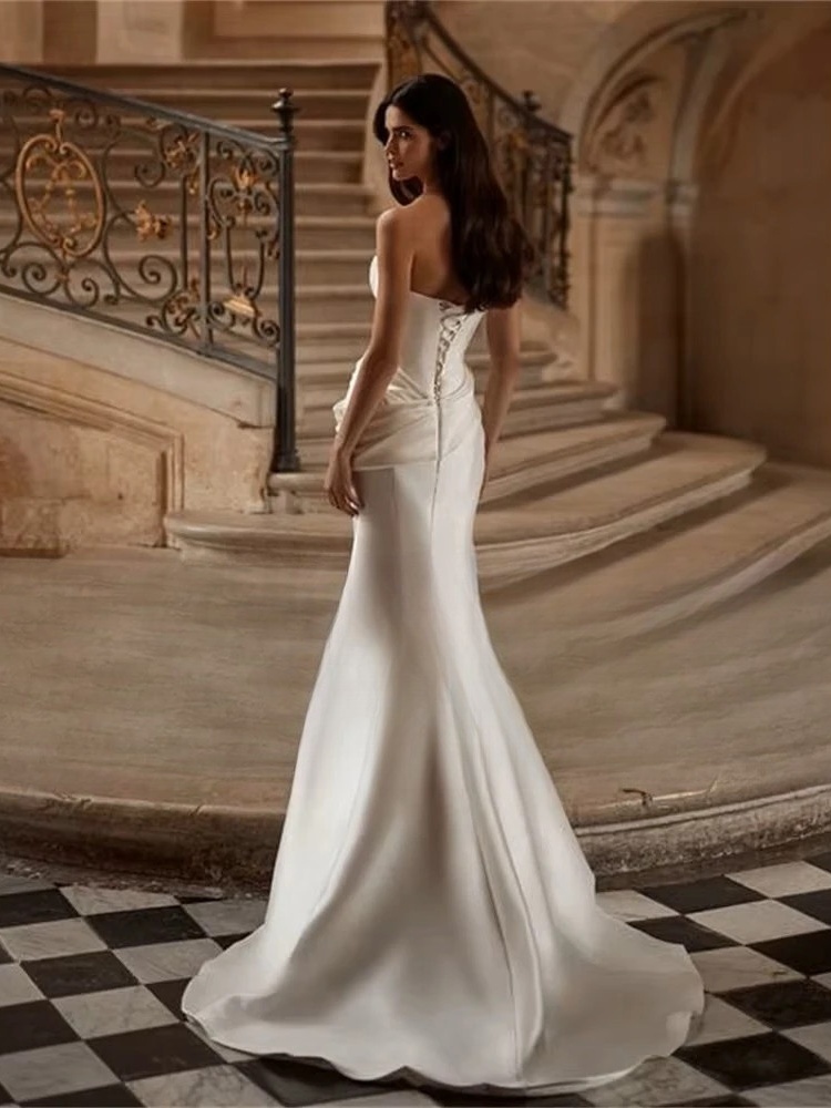 Elegant Mermaid Wedding Dress Women 2025 Sweetheart Pleat Open Back Strapless Train Bridal Gown Vestidos De Noiva Customized 2 Elegant Mermaid Wedding Dress Women 2025 Sweetheart Pleat Open Back Strapless Train Bridal Gown Vestidos De Noiva Customized - immagine 2