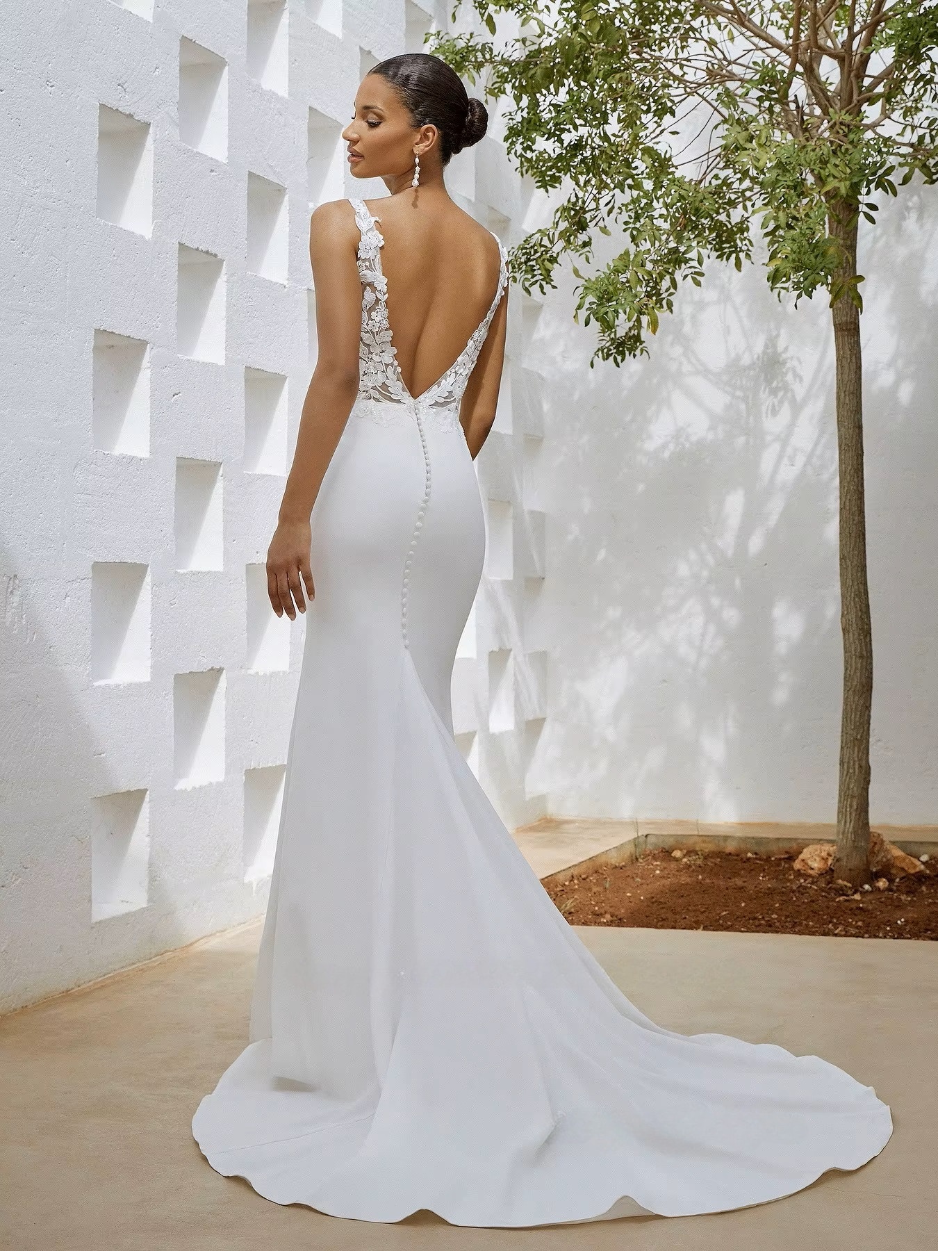 SoDigne Mermaid Wedding Dresses Satin Lace Appliques V-neck Sleeveless Bridal Dress 2024 Bride Gown Long vestidos de novia 2 SoDigne Mermaid Wedding Dresses Satin Lace Appliques V-neck Sleeveless Bridal Dress 2024 Bride Gown Long vestidos de novia - immagine 2
