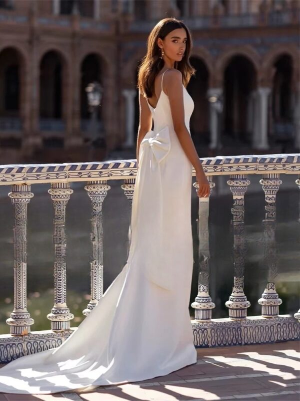 Elegant Mermaid Wedding Dresses Women Spaghetti Straps V-Neck Open Back Bow Sleeveless Bridal Gown Vestidos De Noiva Customized - immagine 2