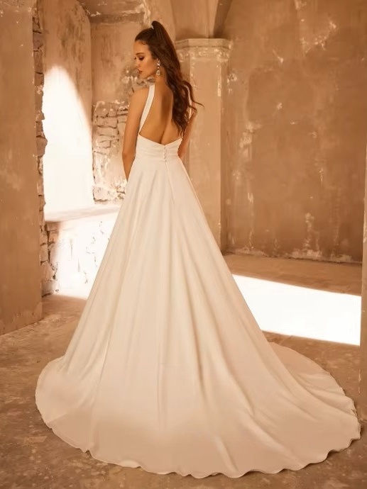 SoDigne Satin Simple Bride Dresses A-line Halter Sleeveless Beach Wedding Dress Boho Bridal Gowns vestidos de novia 2024 2 SoDigne Satin Simple Bride Dresses A-line Halter Sleeveless Beach Wedding Dress Boho Bridal Gowns vestidos de novia 2024 - immagine 2