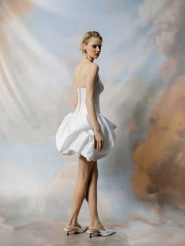 SoDigne A-line Satin Wedding Dress Sleeveless Sweetheart Bride Dresses Beach Ruched Mini Women Bridal Gowns Customized 2 SoDigne A-line Satin Wedding Dress Sleeveless Sweetheart Bride Dresses Beach Ruched Mini Women Bridal Gowns Customized - immagine 2