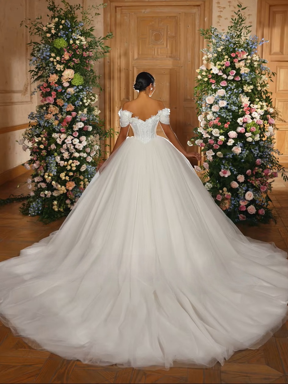 LORIE Vintage Glitter Lace Wedding Dress Ball V-Neck Applique Sparkly 3D Flower Bridal Gown Princess Ball Bride Dress Customized 2 LORIE Vintage Glitter Lace Wedding Dress Ball V-Neck Applique Sparkly 3D Flower Bridal Gown Princess Ball Bride Dress Customized - immagine 2