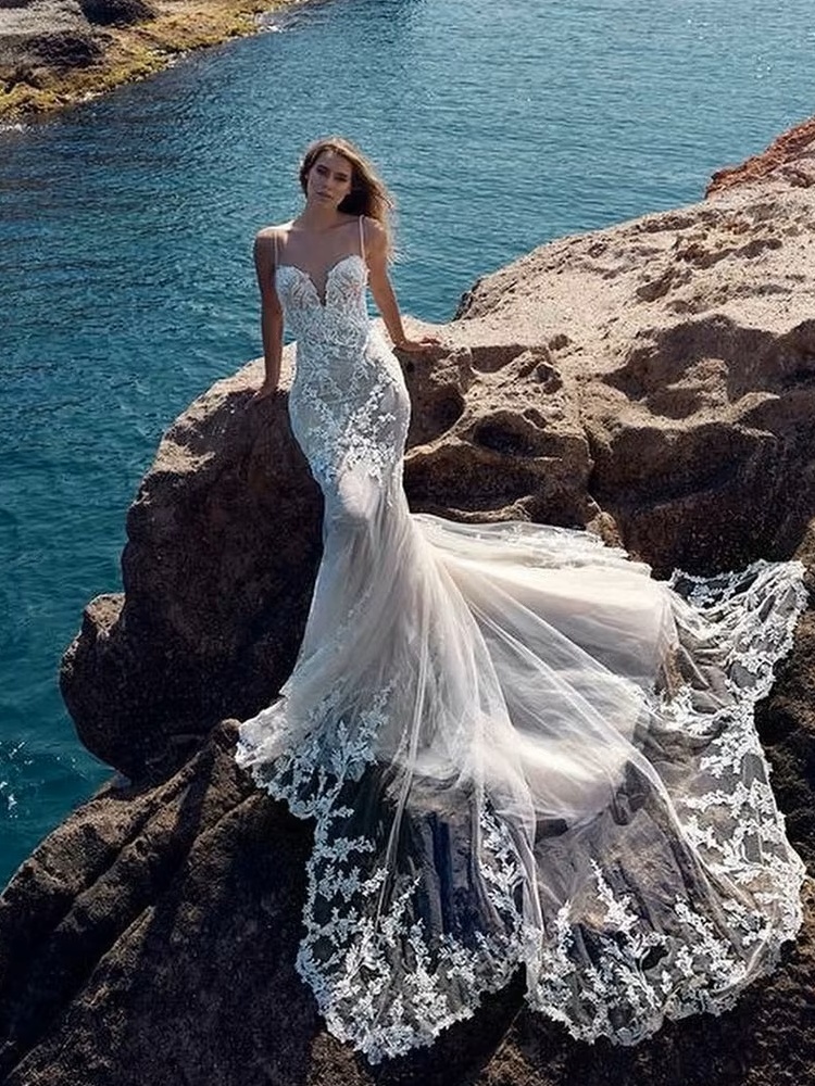 SoDigne Vintage Mermaid Wedding Dresses Sexy V-neck Lace Appliques Long Bride Dress Backless Wedding Gowns Vestido De Noiva 3 SoDigne Vintage Mermaid Wedding Dresses Sexy V-neck Lace Appliques Long Bride Dress Backless Wedding Gowns Vestido De Noiva - immagine 3