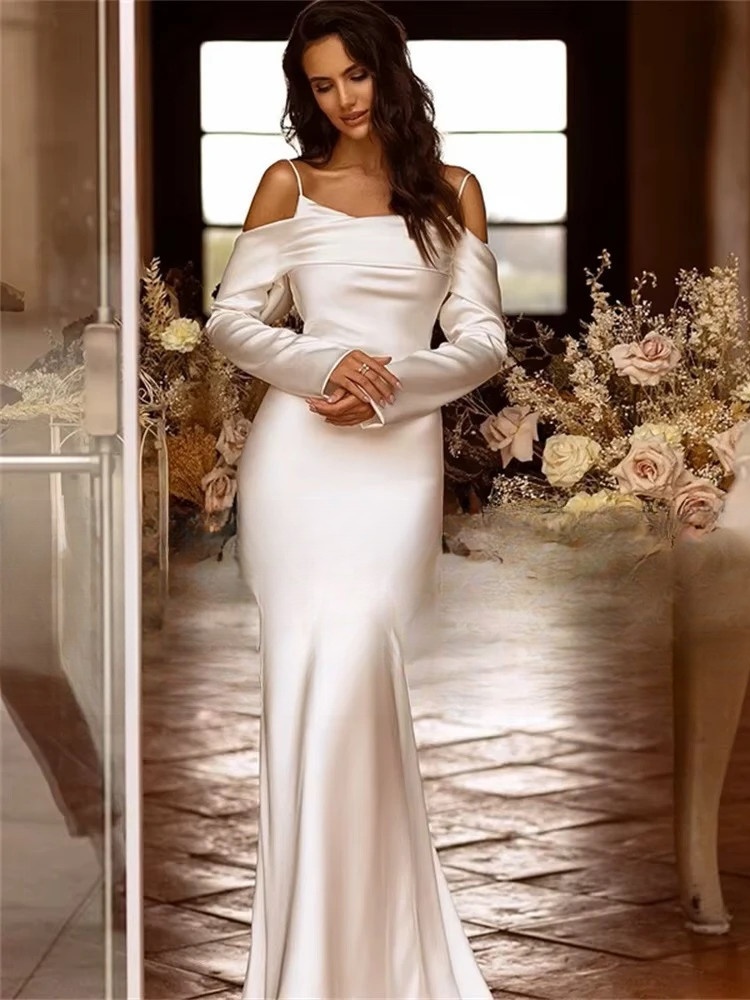 Classic Mermaid Long Sleeve Wedding Dress 2025 Off The Shoulder Open Back Bridal Gown Sweep Train Vestido De Noiva Customized 3 Classic Mermaid Long Sleeve Wedding Dress 2025 Off The Shoulder Open Back Bridal Gown Sweep Train Vestido De Noiva Customized - immagine 3