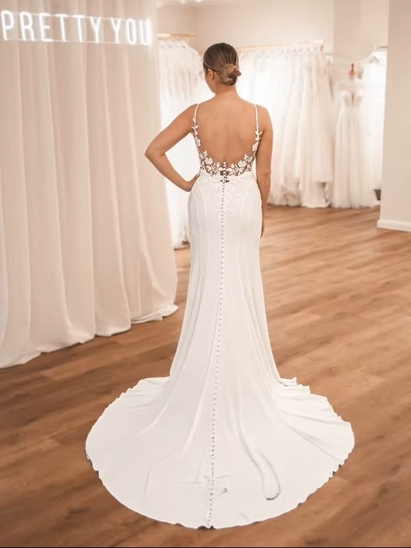 SoDigne Mermaid Satin Appliques Wedding Dresses V Neck Sleeveless Bridal Dress Long Wedding Gown Robe De Mairee Customized  2 SoDigne Mermaid Satin Appliques Wedding Dresses V Neck Sleeveless Bridal Dress Long Wedding Gown Robe De Mairee Customized  - immagine 2