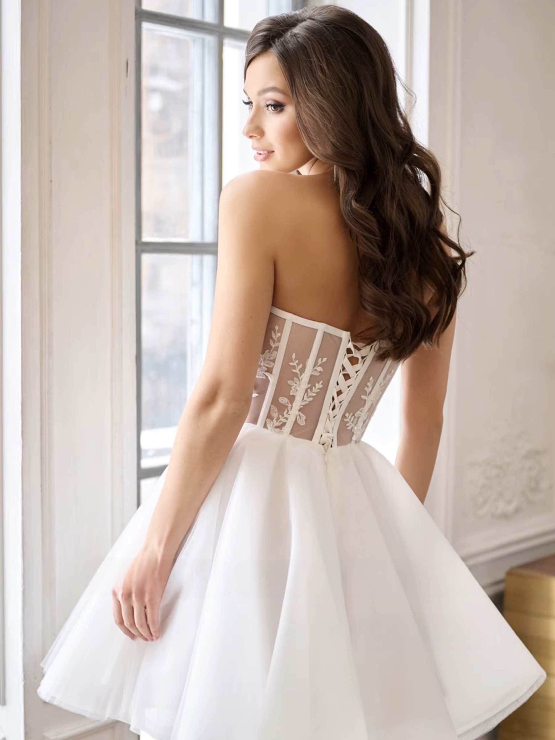 SoDigne A-line Short Wedding Dresses Sweetheart Sleeveless Tulle Mini Bride Dress Simple Lace Up Bridal Gown Vestido De Noiva  2 SoDigne A-line Short Wedding Dresses Sweetheart Sleeveless Tulle Mini Bride Dress Simple Lace Up Bridal Gown Vestido De Noiva  - immagine 2