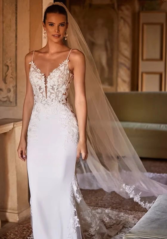 SoDigne Mermaid Lace Appliques Wedding Dresses V-neck Sleeveless Satin Bridal Dress Long Wedding Gown Robe De Mairee Customized 3 SoDigne Mermaid Lace Appliques Wedding Dresses V-neck Sleeveless Satin Bridal Dress Long Wedding Gown Robe De Mairee Customized - immagine 3